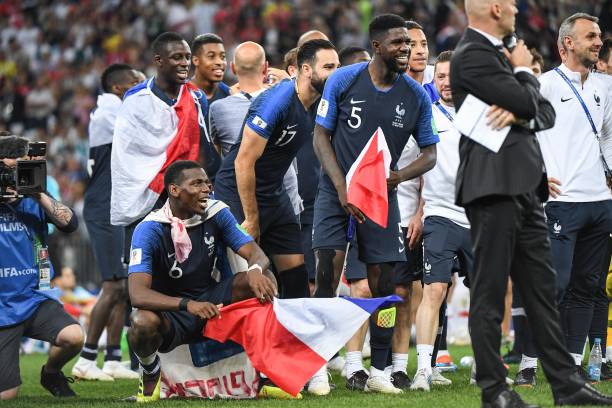 爱情故事也 爱情故事也