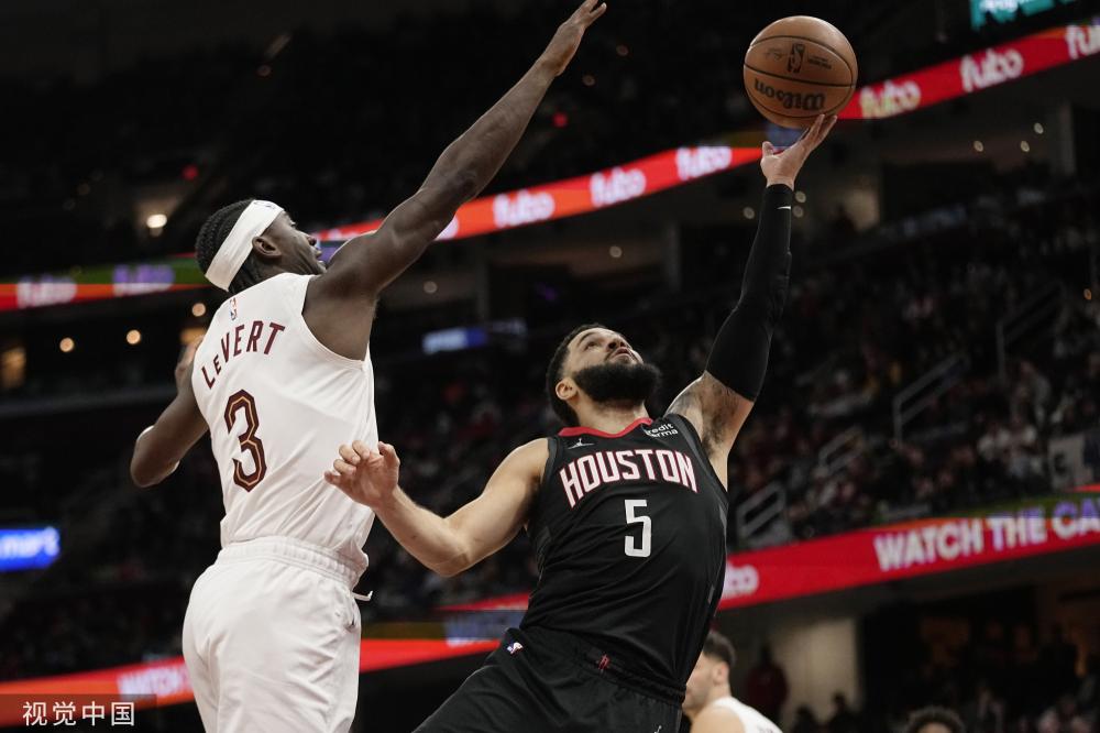 更是对球员 更是对球员