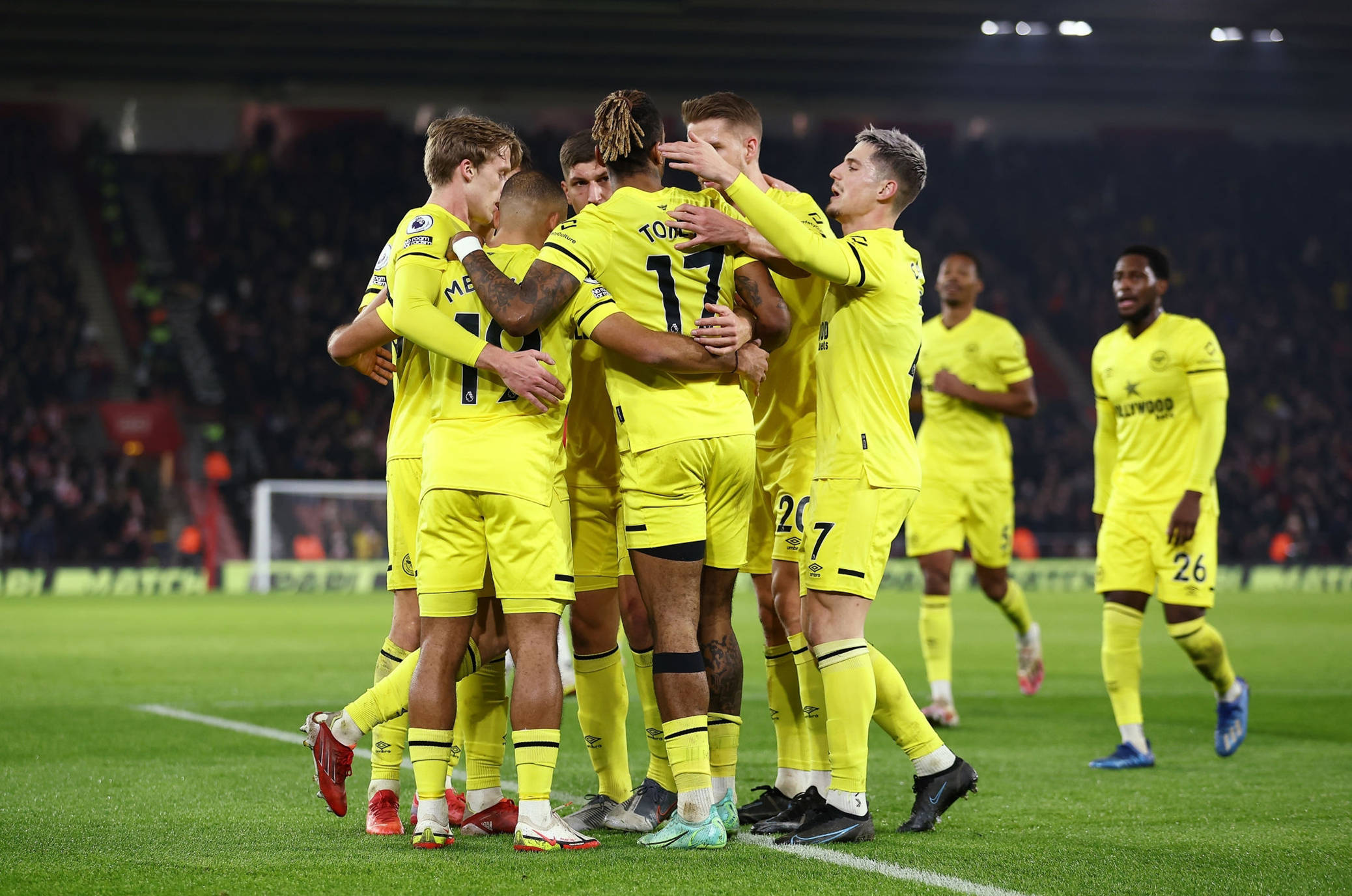 據場上表現 據場上表現